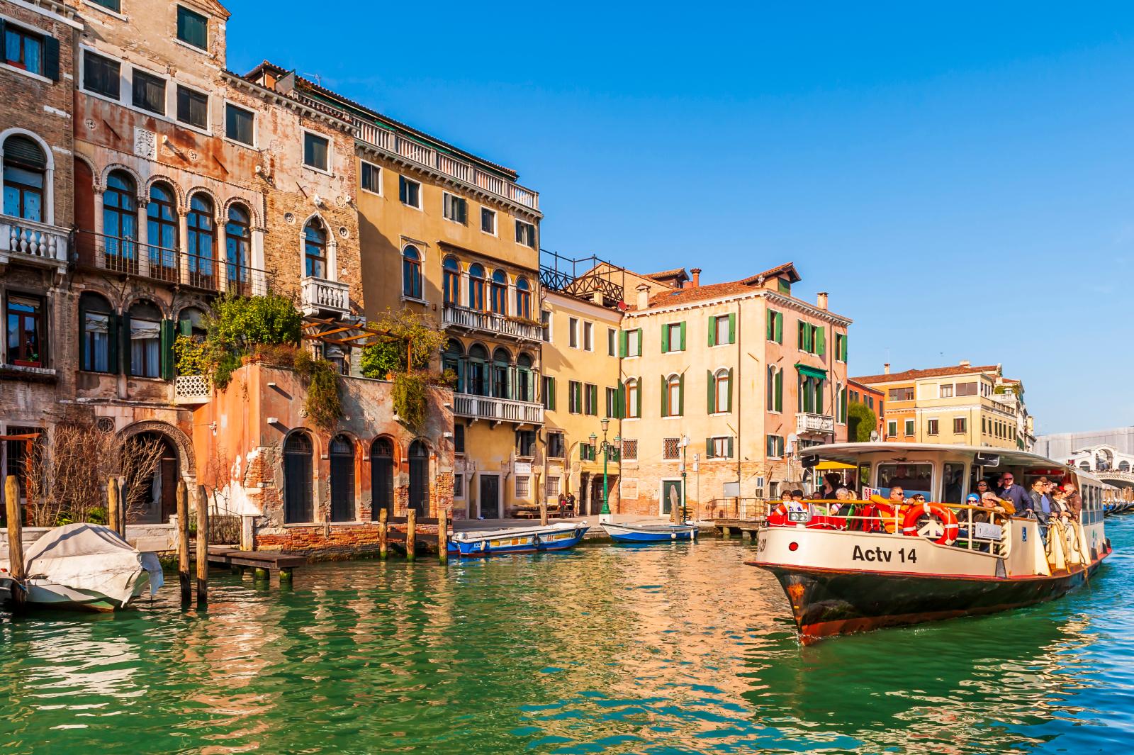 Vaporetto Venezia B1-7 2 Vaporetto Venezia B1-7 2